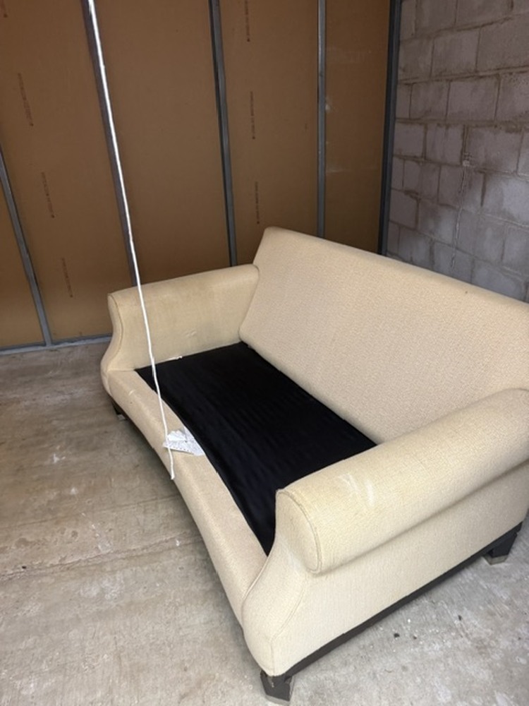 Public Storage P0007 - Arrow Rd  auction IB-3778