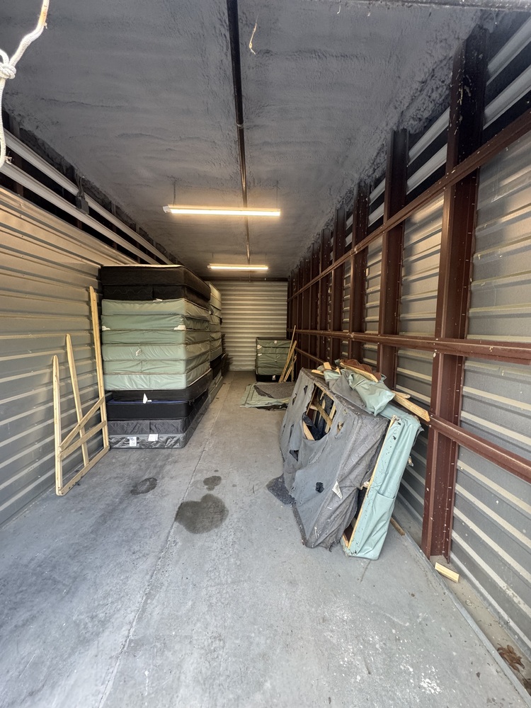 Advantage Self Storage- Tiverton  auction IB-7337