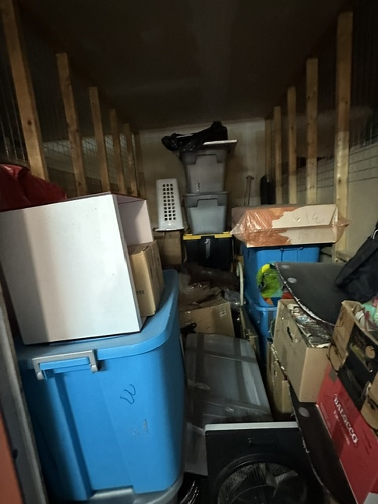 3102 - StorageMart St-Leonard  auction IB-9799 50