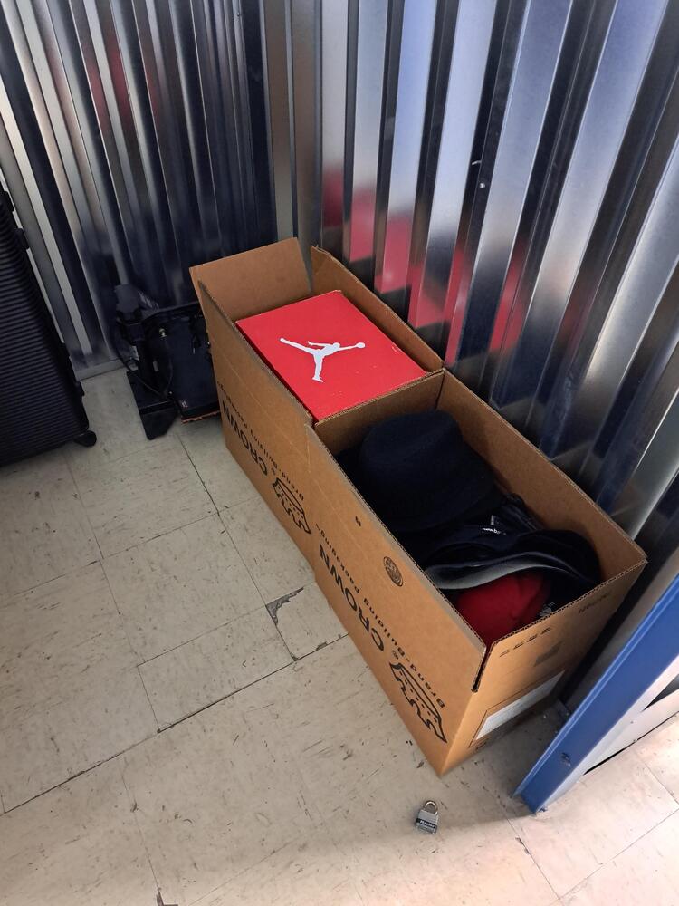 Montreal Mini-Storage - Metro  auction IB-5907 10