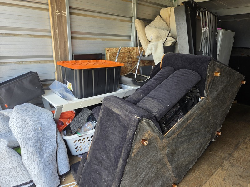 2580 - StorageMart 144 Ave & 127 St  auction IB-7174 40