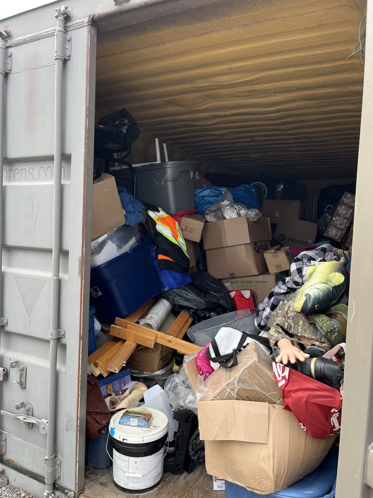 U Need Storage Milton  auction IB-1094 10