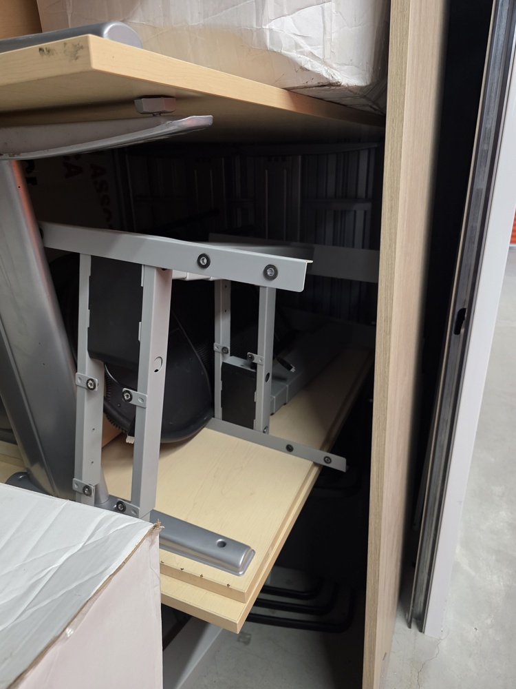 Public Storage P0059 - Romina Dr.  auction IB-9353 10