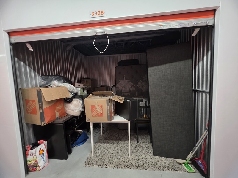 Public Storage P0059 - Romina Dr.  auction IB-6395