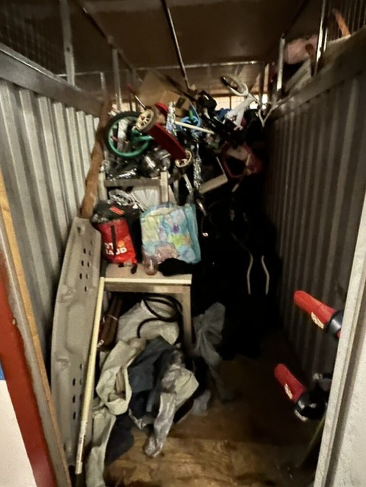 3102 - StorageMart St-Leonard  auction IB-6648 40
