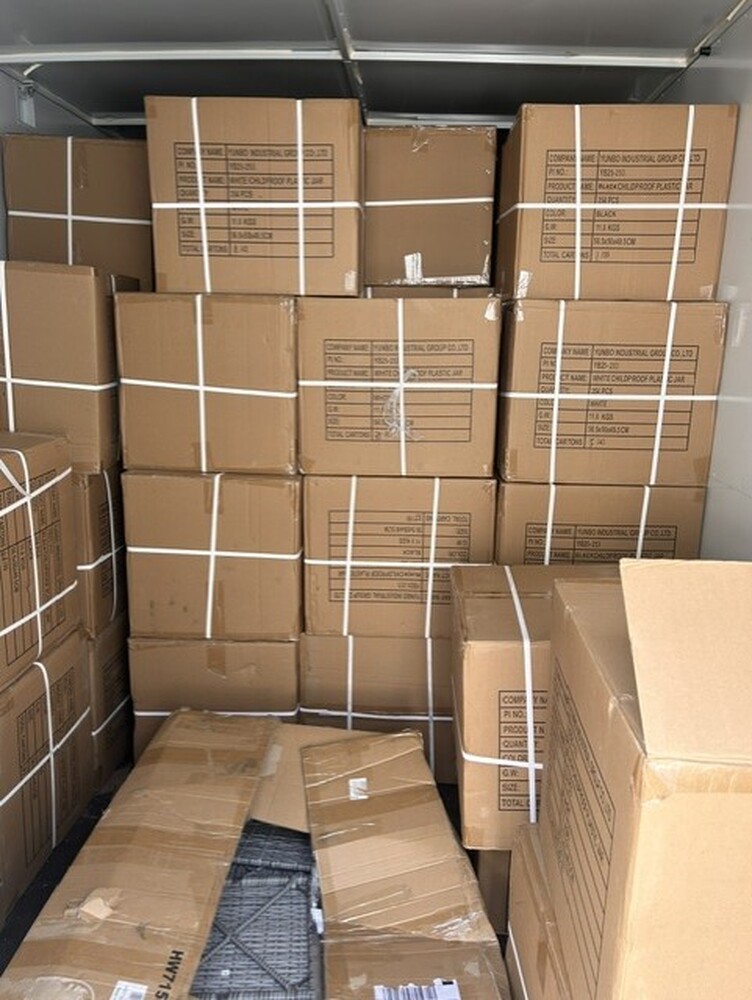 3014 - StorageMart Trethewey Dr Toronto  auction IB-2415 40