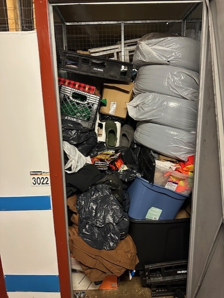 3102 - StorageMart St-Leonard  auction IB-3103 70