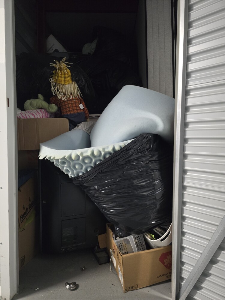 3003 -StorageMart  Adelaide St  auction IB-2722
