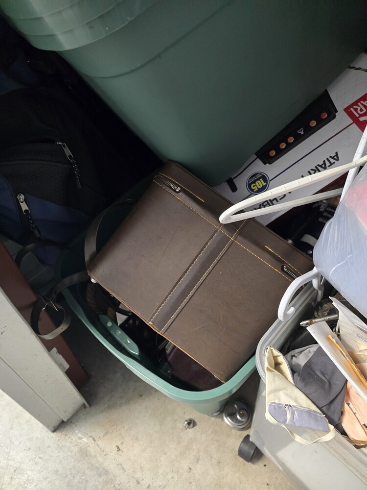 3003 -StorageMart  Adelaide St  auction IB-7722 50