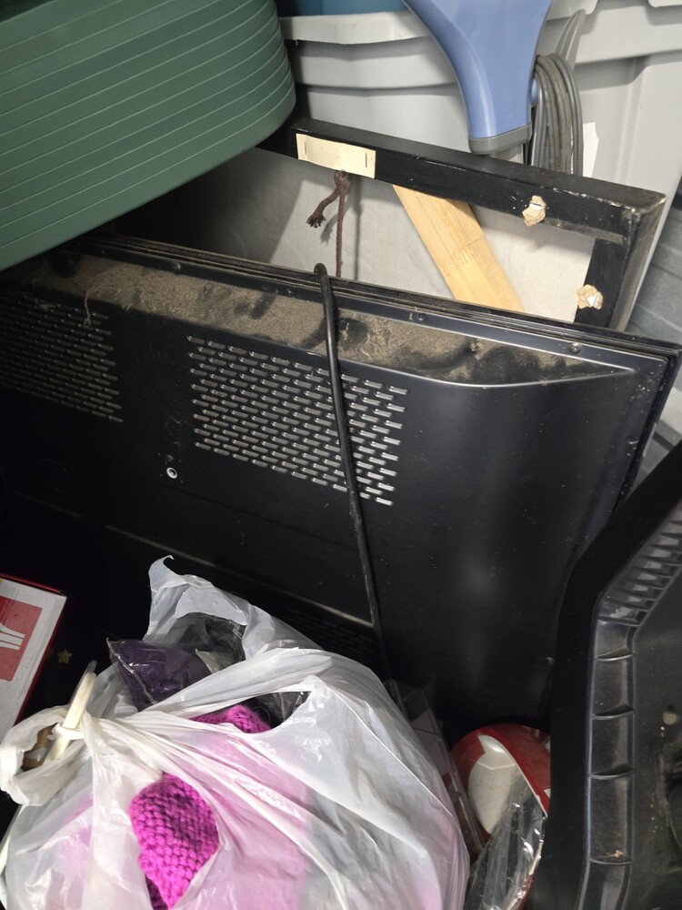 3003 -StorageMart  Adelaide St  auction IB-7722 100