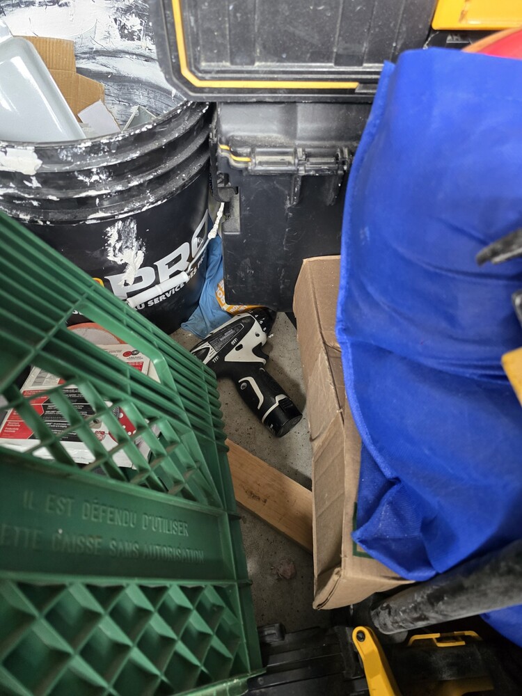 3003 -StorageMart  Adelaide St  auction IB-2944 30