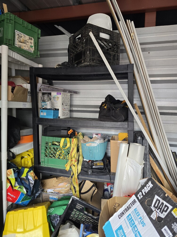 3003 -StorageMart  Adelaide St  auction IB-2944 130