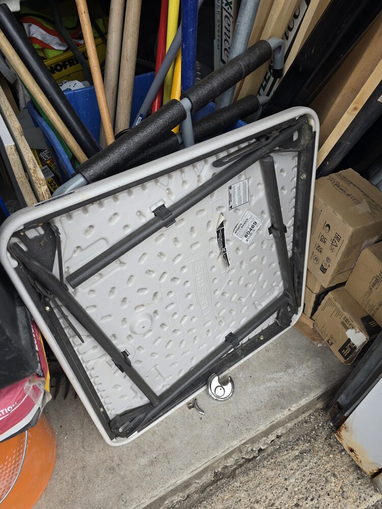 3003 -StorageMart  Adelaide St  auction IB-2944 140