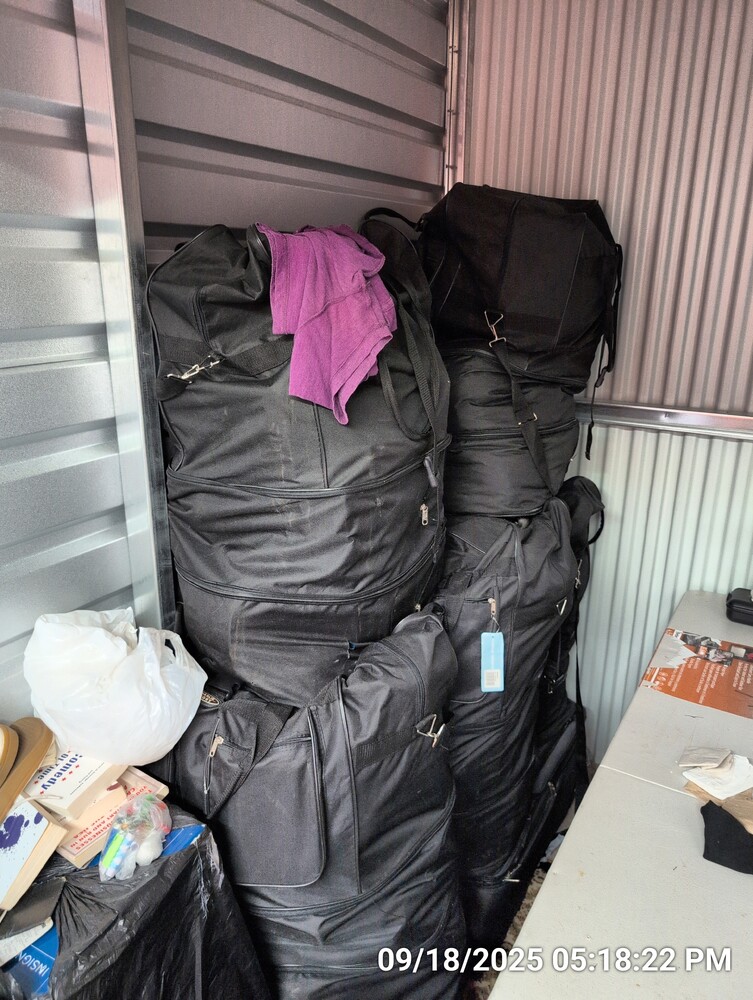 Storage of Niagara Falls   auction IB-7551 30