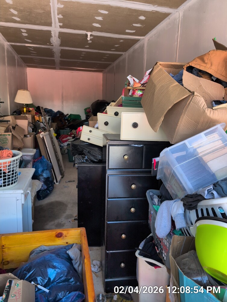 Storage of Stoney Creek  auction IB-6083 20