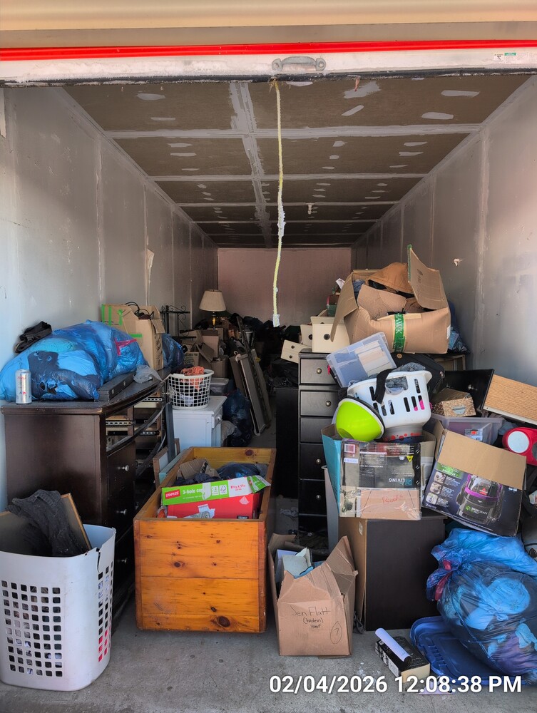 Storage of Stoney Creek  auction IB-6083 30