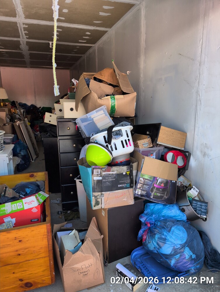 Storage of Stoney Creek  auction IB-6083 80