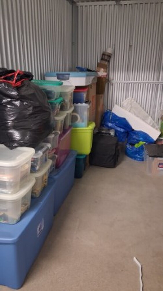 1-800-Self-Storage.com on Greenfield Rd, Oak Park  auction IB-9713
