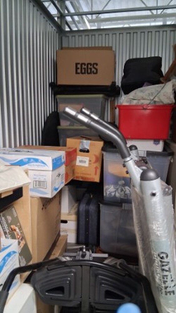 1-800-Self-Storage.com on Greenfield Rd, Oak Park  auction IB-1051