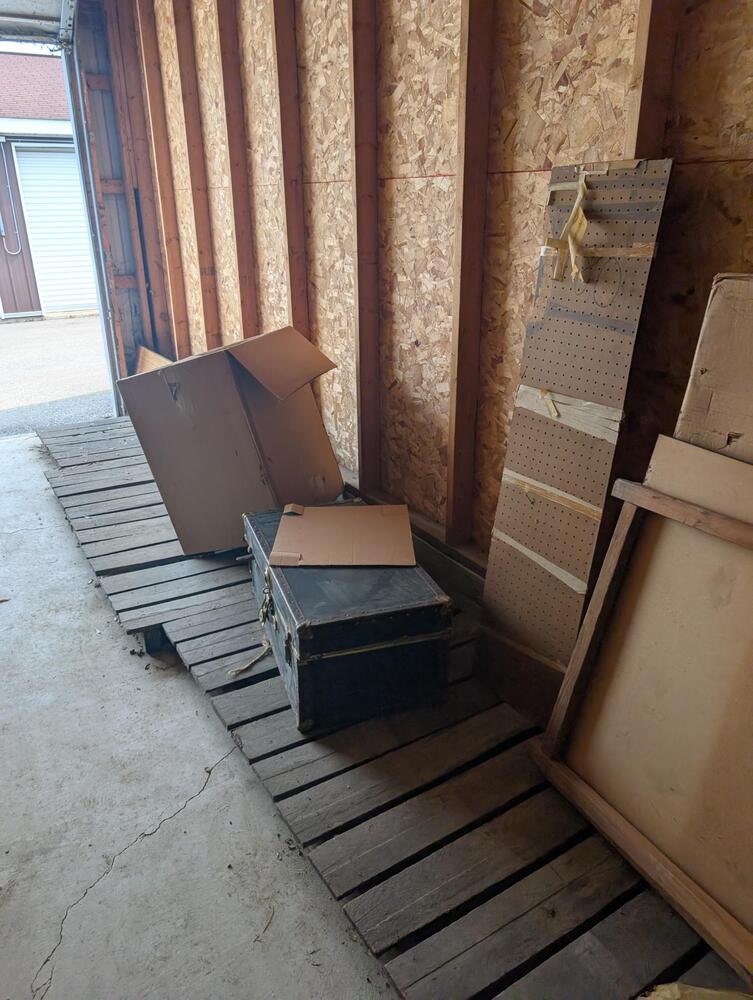 1-800-Self-Storage of Durand  auction IB-9251 40