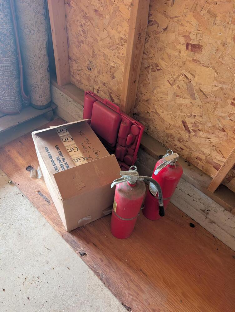 1-800-Self-Storage of Durand  auction IB-9251 50