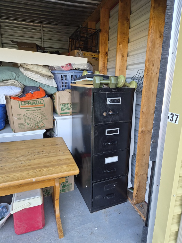 3035 - StorageMart Belleville  auction IB-4647 40