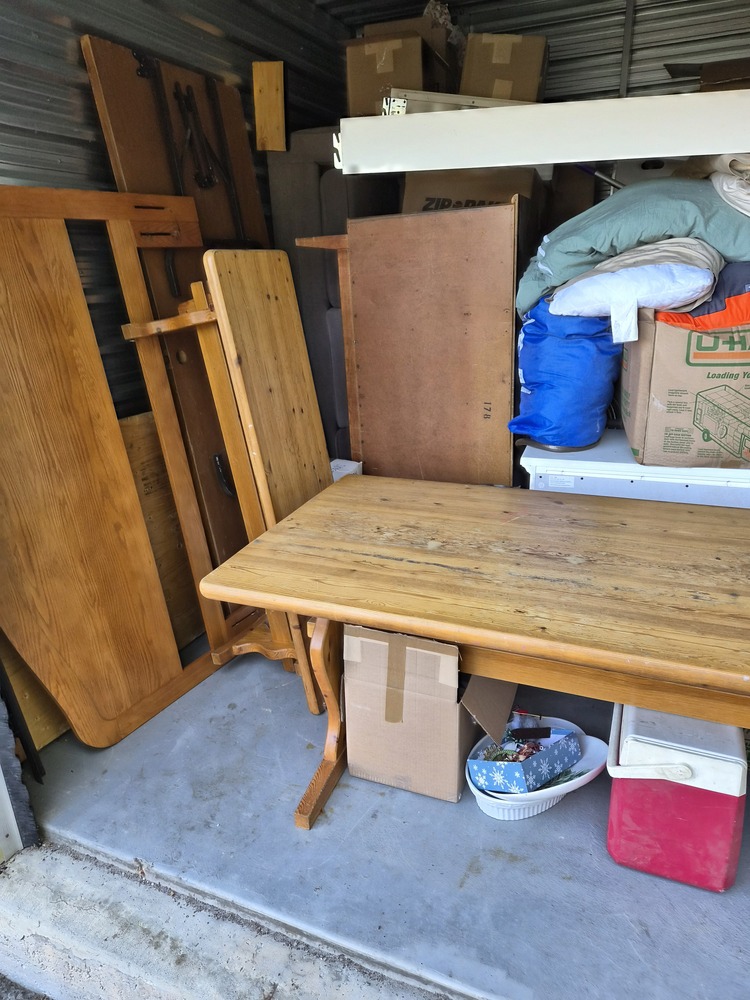 3035 - StorageMart Belleville  auction IB-4647 90