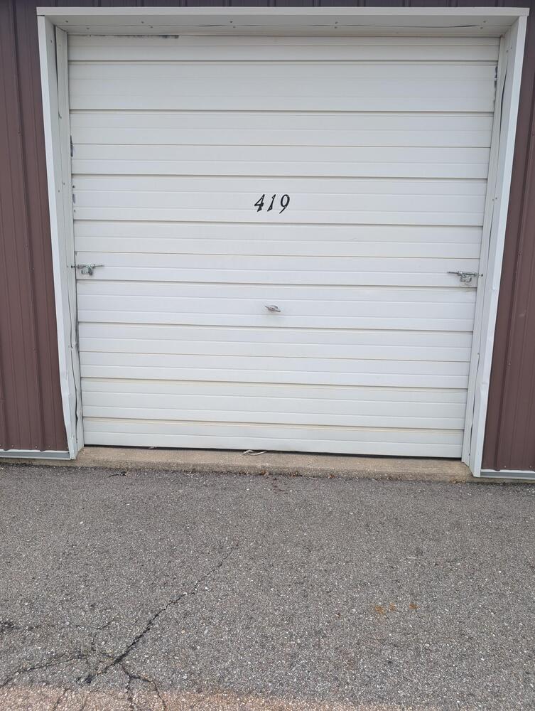 1-800-Self-Storage of Durand  auction IB-6571 50