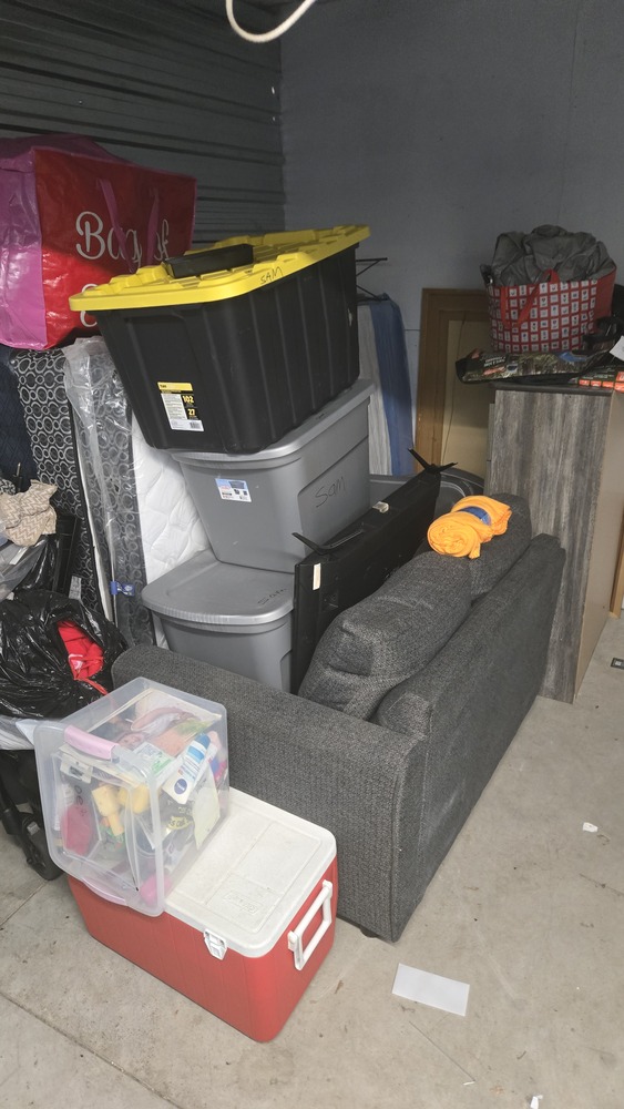 3034 - StorageMart Oshawa  auction IB-7358