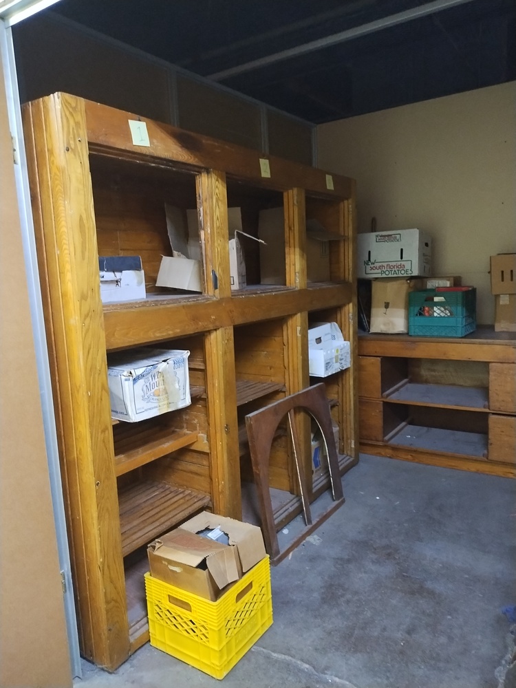 XYZ Storage - Lakeshore  auction IB-9417 30