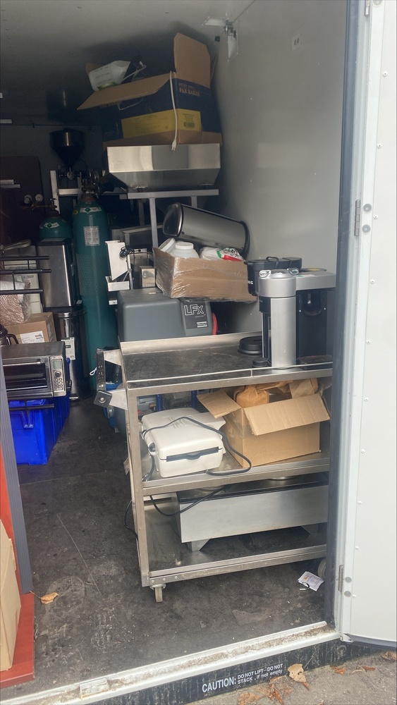 Montreal Mini-Storage - Dollard  auction IB-3330 50
