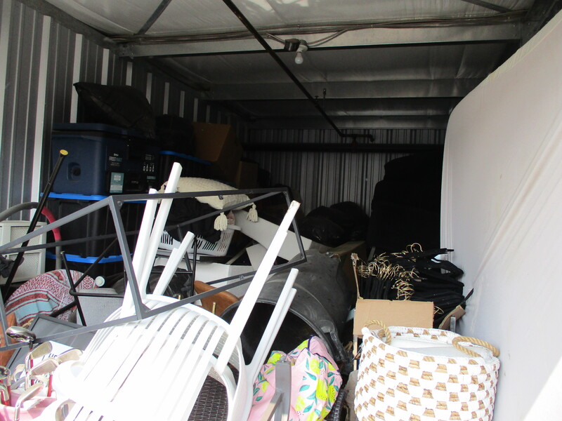 3201 -StorageMart  Hwy 11 & Clarence Ave S   auction IB-6929 20