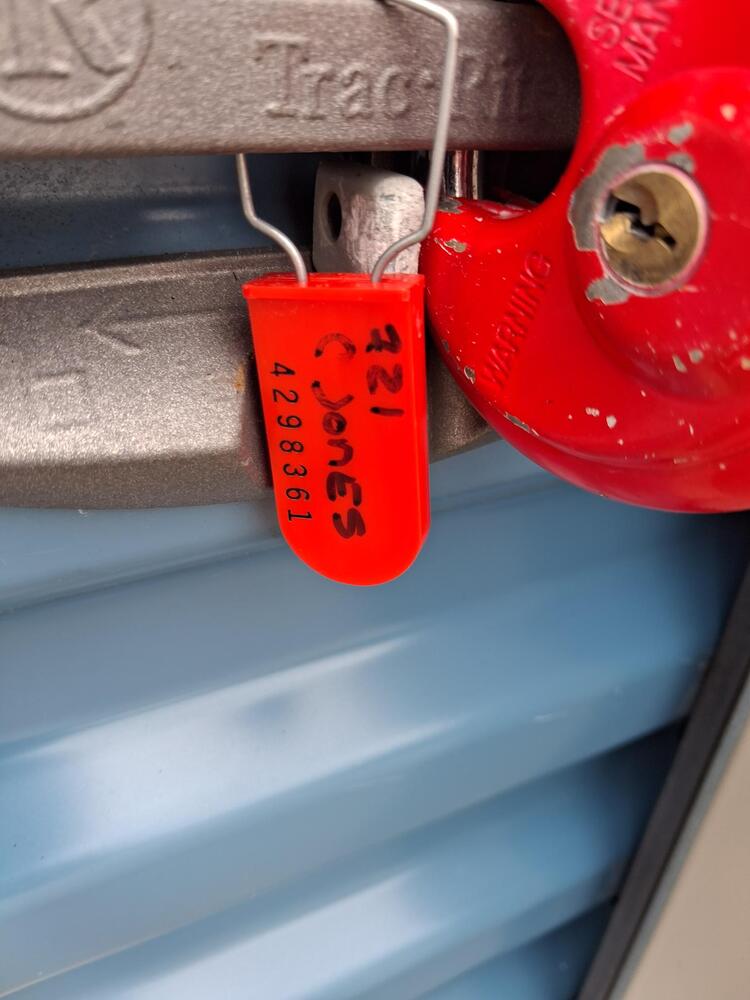 1-800 Better Storage of Grand Blanc  auction IB-1661