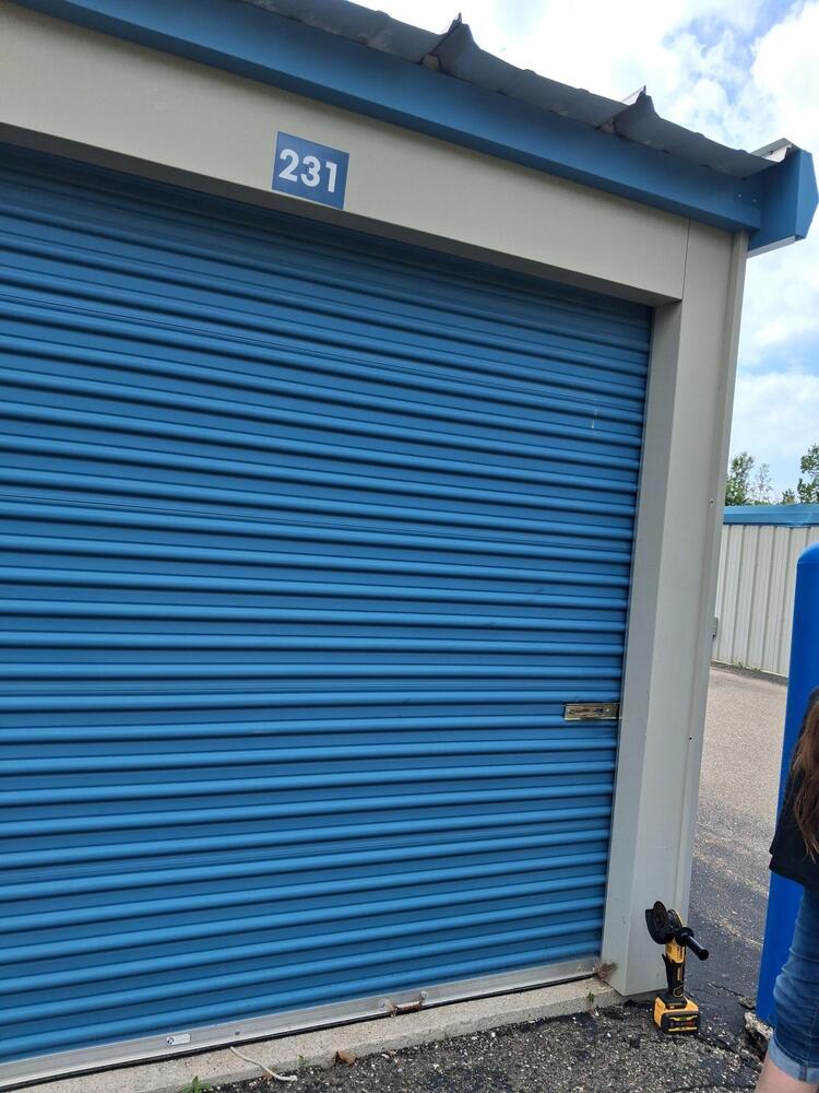 1-800 Better Storage of Grand Blanc  auction IB-9591 10