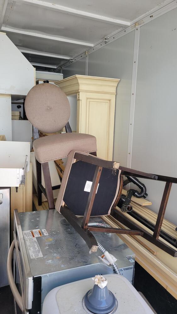 3021 - StorageMart OConnor Drive Toronto  auction IB-1952 40