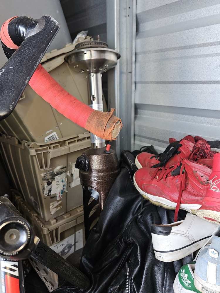 2772 - StorageMart Wharncliffe Rd S  auction IB-3941 10