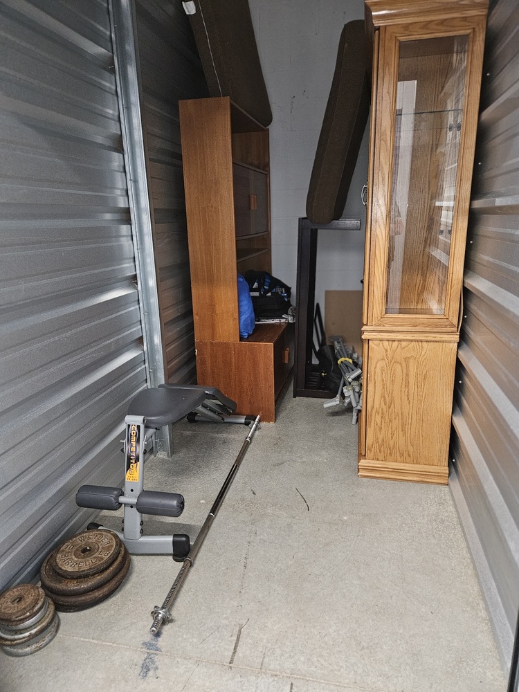2772 - StorageMart Wharncliffe Rd S  auction IB-9740 10