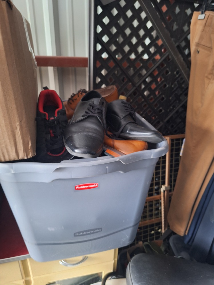 2771 -StorageMart  Wonderland Road North  auction IB-5653 20