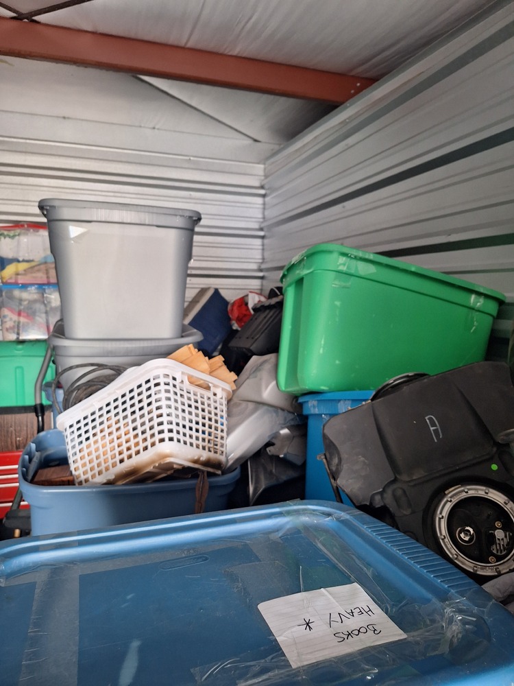 2771 -StorageMart  Wonderland Road North  auction IB-5653 40
