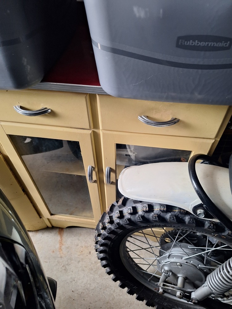 2771 -StorageMart  Wonderland Road North  auction IB-5653 50