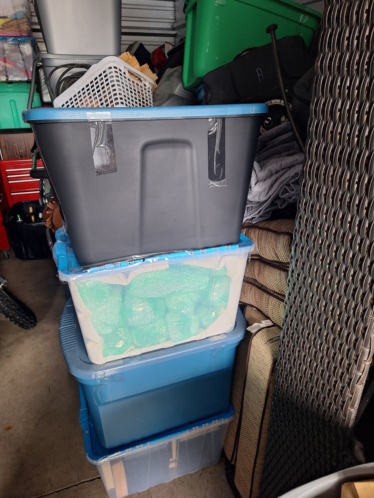 2771 -StorageMart  Wonderland Road North  auction IB-5653 180