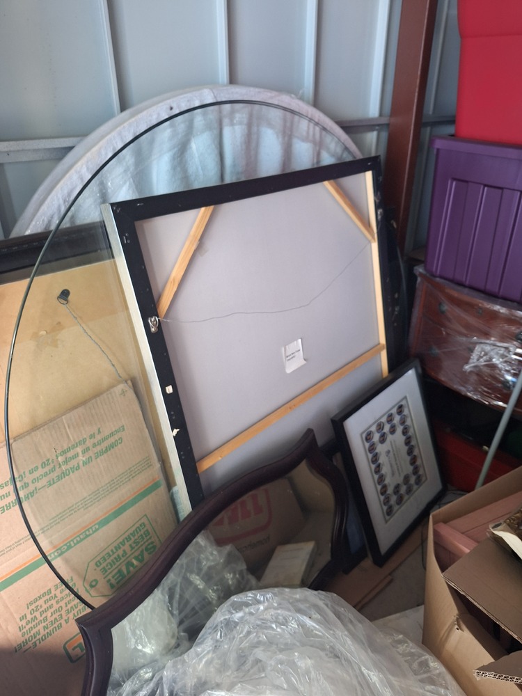 2771 -StorageMart  Wonderland Road North  auction IB-5996