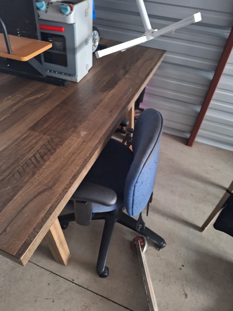 2771 -StorageMart  Wonderland Road North  auction IB-8726 30