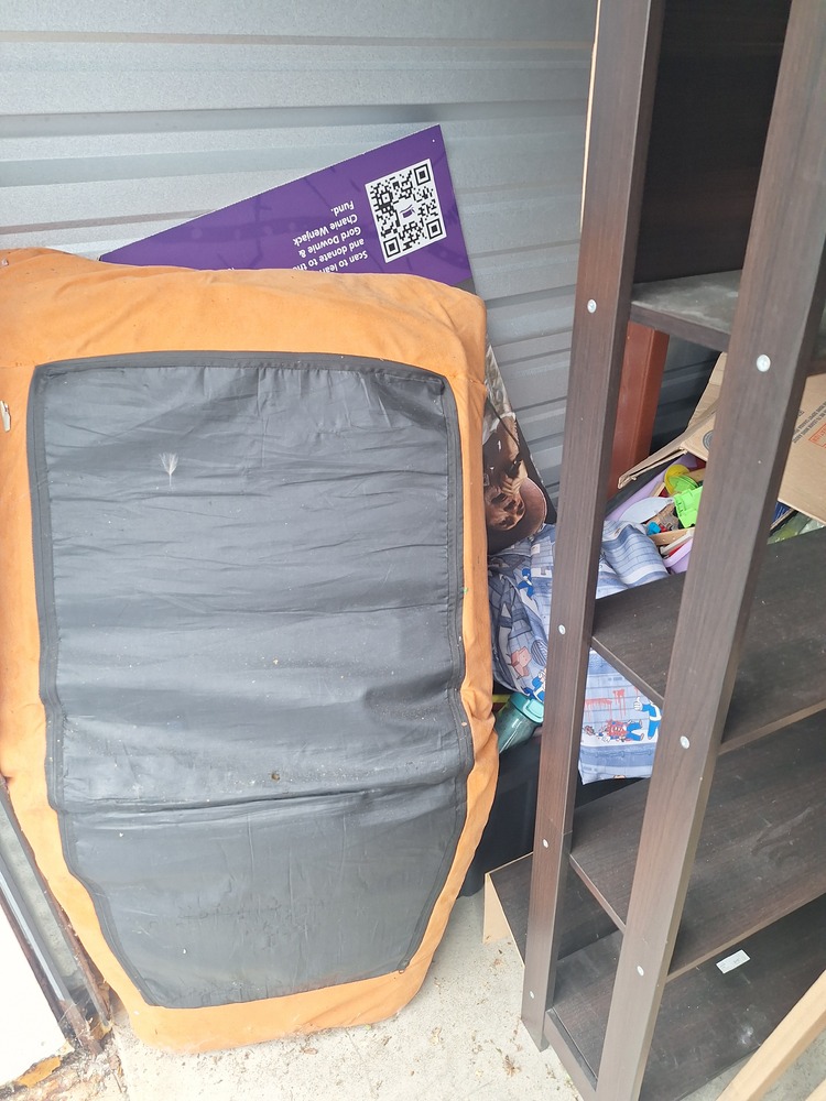 2771 -StorageMart  Wonderland Road North  auction IB-8726 80
