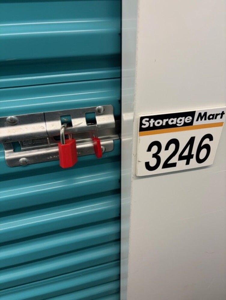 3308 - StorageMart Blackfoot and 42nd  auction IB-4010