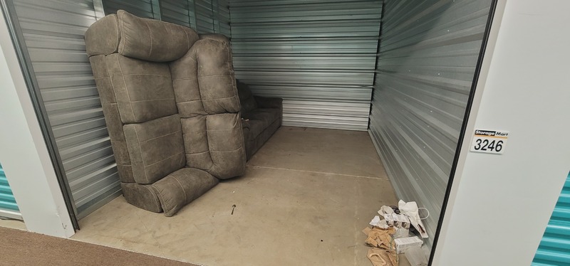 3308 - StorageMart Blackfoot and 42nd  auction IB-4010
