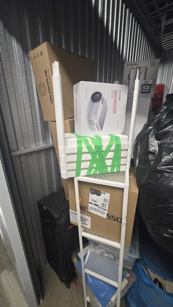 3019 - StorageMart 345 Danforth Road  auction IB-5636