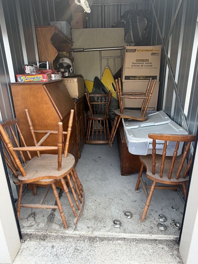 3004 - StorageMart St Thomas  auction IB-6390 70