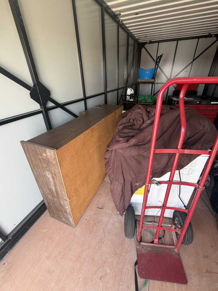 3004 - StorageMart St Thomas  auction IB-1802 30