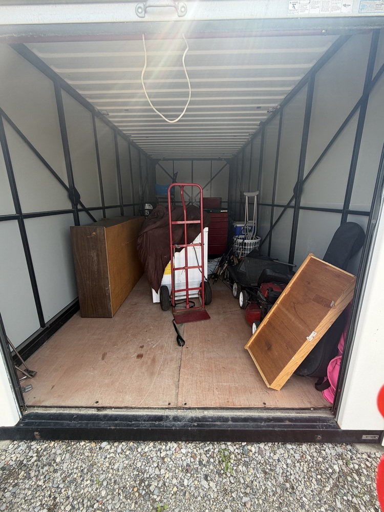 3004 - StorageMart St Thomas  auction IB-1802 40